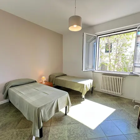 Mimmo 9 Beachfront, 3 Bedrooms, And Parking Space * Castiglione della Pescaia
