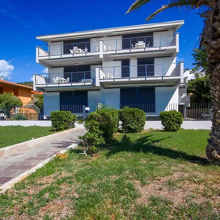 Mimmo 9 Beachfront, 3 Bedrooms, And Parking Space Apartamento